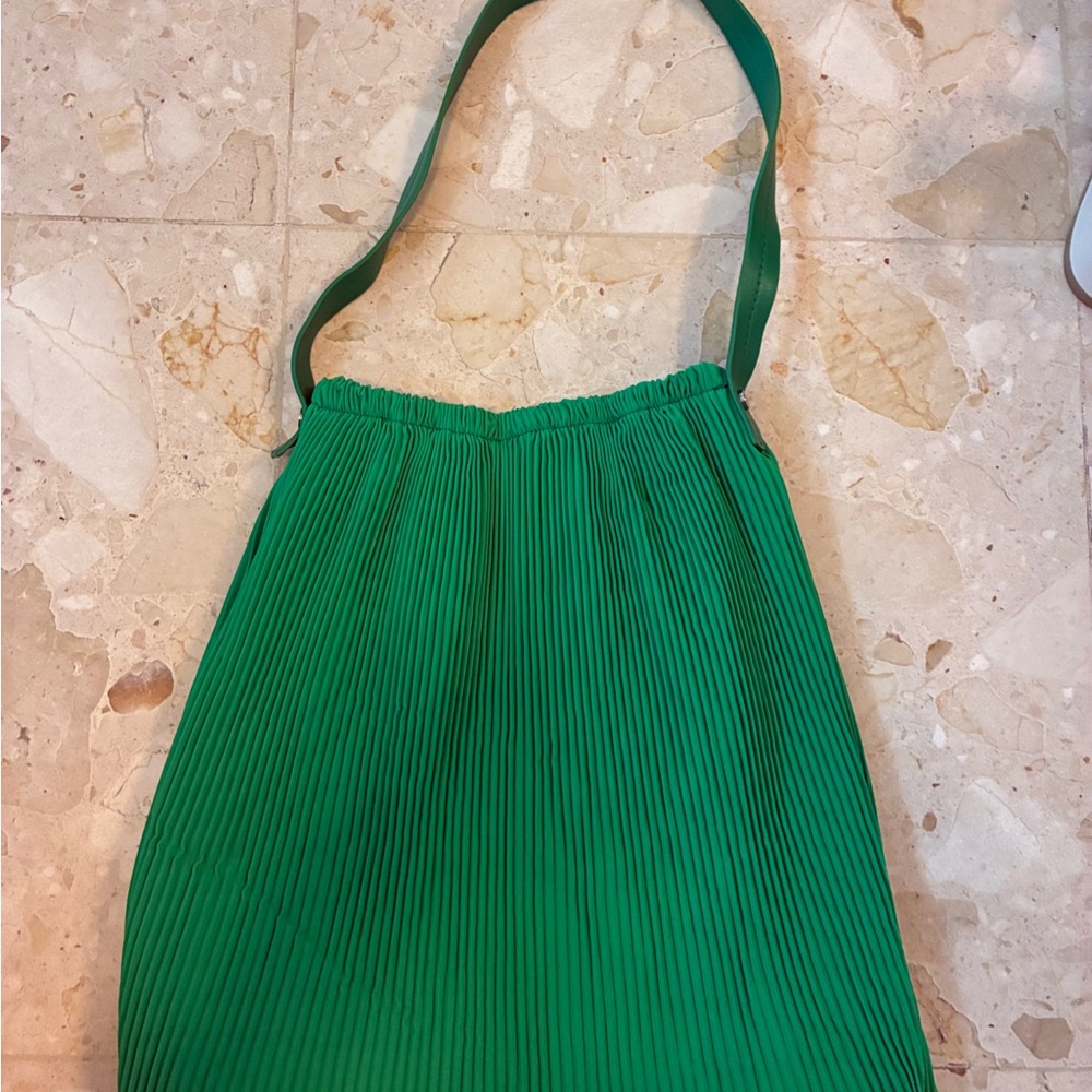 Unique Green Pleated Shoulder Bag
